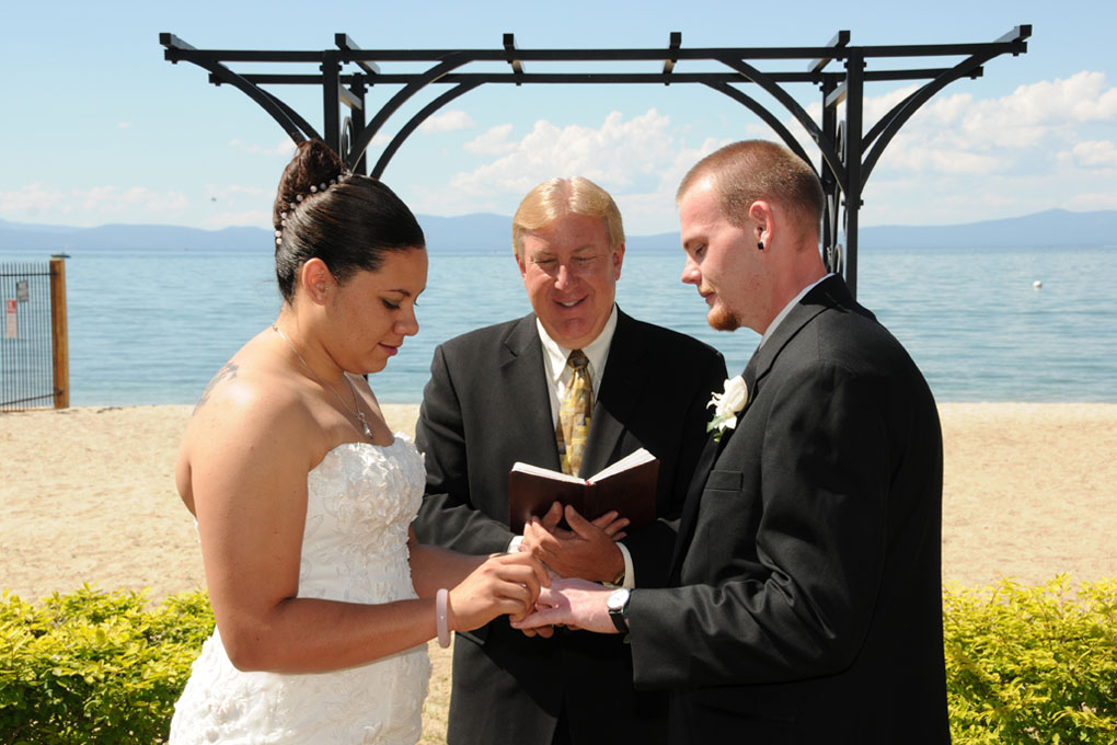 Pastor Robb Orr conducting a wedding ceremony.